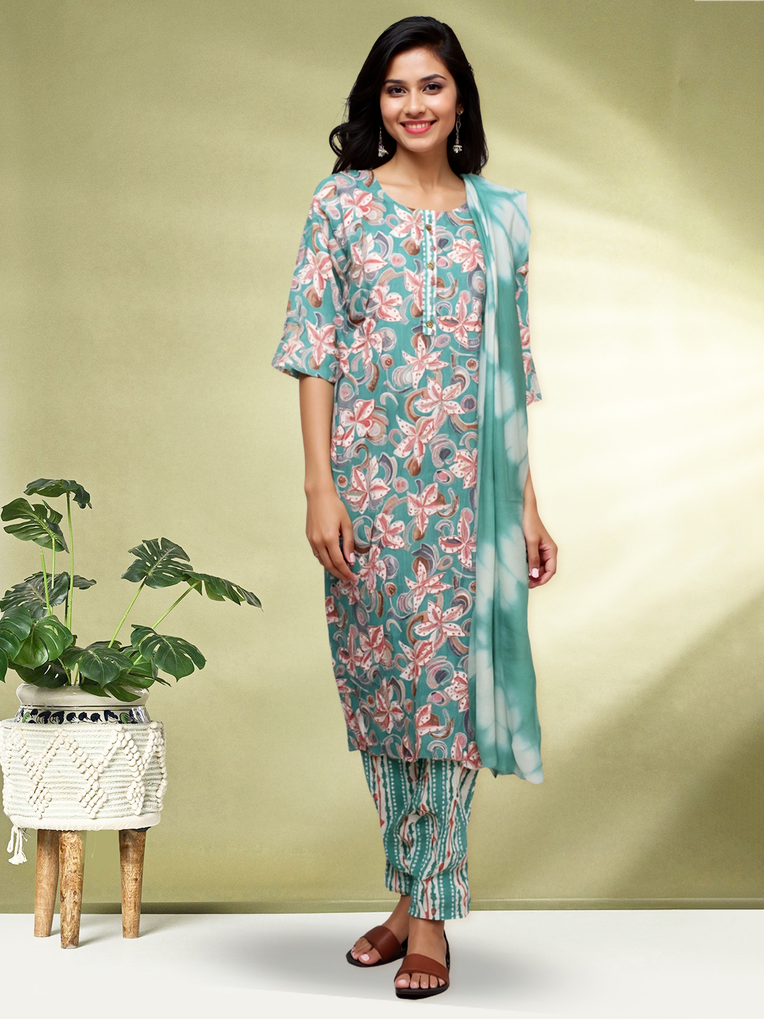 Picture of Fresh Aura Ensemble Printed Straight Kurta with Pant & Dupatta Set
